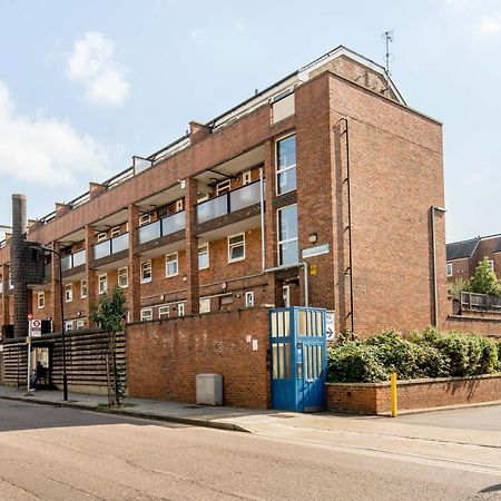 Hoxton Rooms Лондон Экстерьер фото